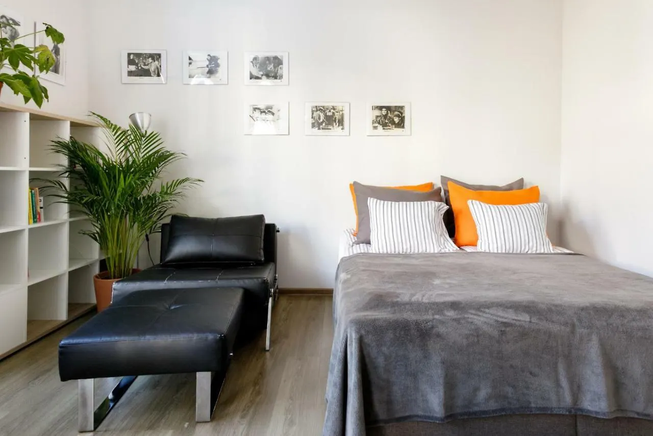 Апартаменты Airport Residence Orange Варшава